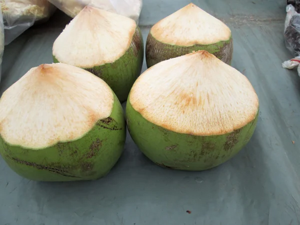 Bebida de água de coco — Fotografia de Stock