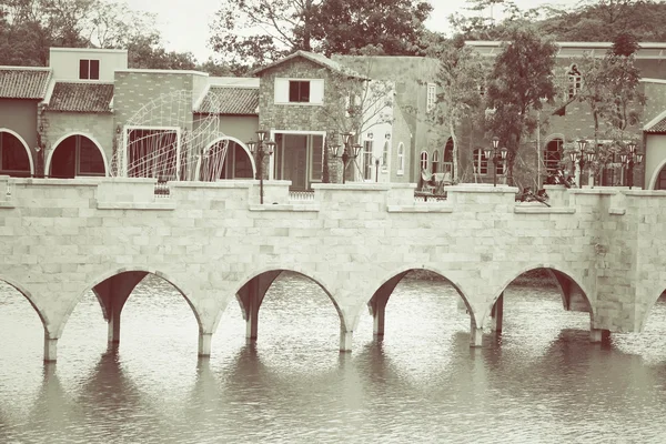 Europäische Brücke — Stockfoto