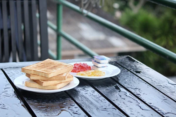 Slice toast bread and jam — Stock Photo, Image