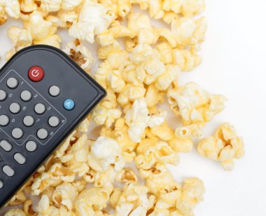 patlamış mısır ve Uzaktan 