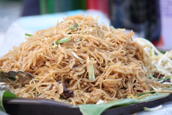 Fried noodles — Stock Photo, Image