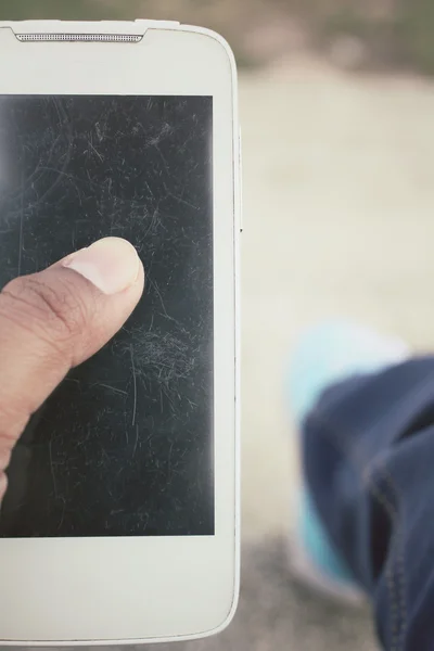 Uso del teléfono inteligente — Foto de Stock