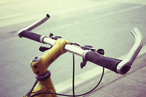 Guiador de bicicleta — Fotografia de Stock