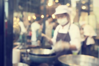 Şef fırını dükkanında yemek bulanık