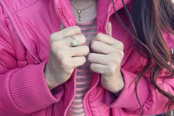 Mujer con abrigo —  Fotos de Stock