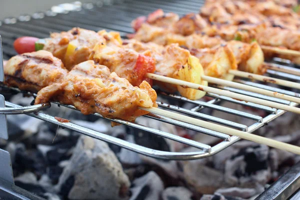 BBQ grill — Stockfoto
