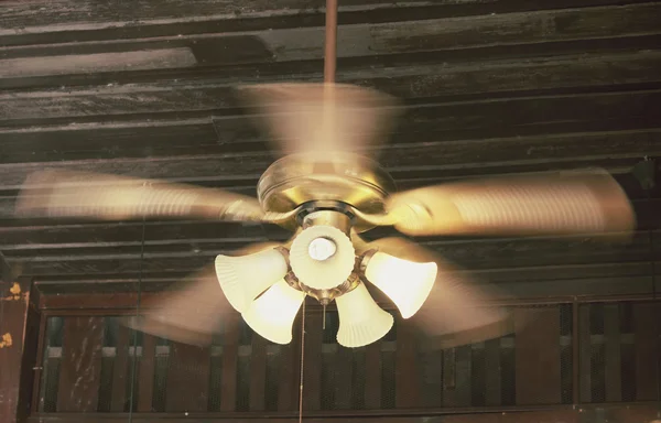 Ventilatori a soffitto — Foto Stock