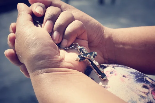 Necklace with cross — Stock Photo, Image