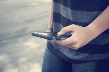 Akıllı Telefon Kullanılıyor