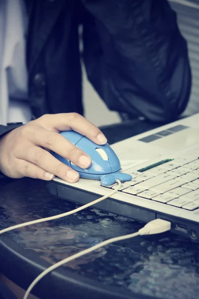 Playing computer — Stock Photo, Image