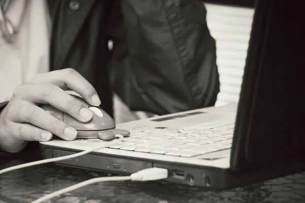 Playing computer — Stock Photo, Image