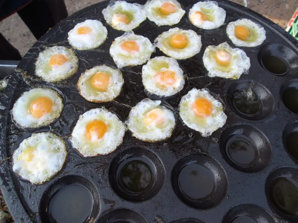 Huevos de codorniz — Foto de Stock