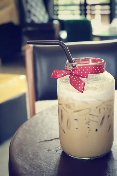 Kafede buzlu kahve — Stok fotoğraf