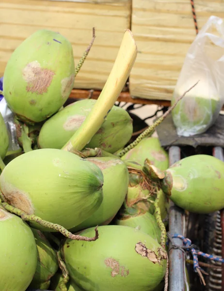 Bebida de água de coco — Fotografia de Stock