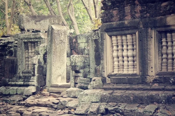 古代的窗口-柬埔寨艺术 — 图库照片
