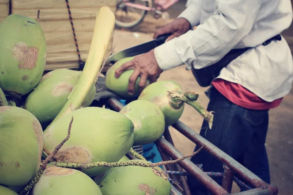 Coconut water drink — Stock Photo, Image