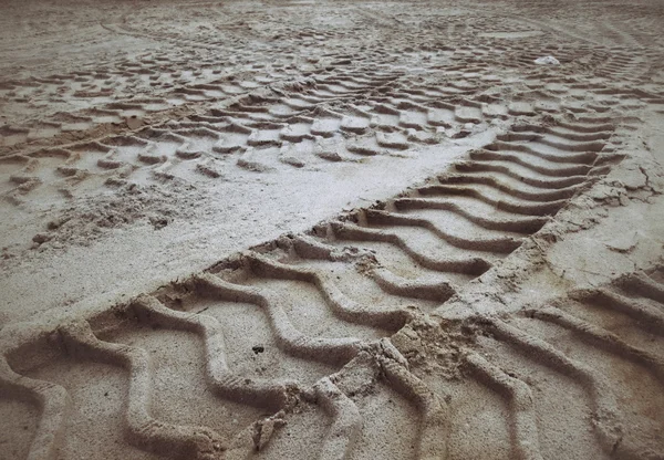 Wielsporen op de grond. — Stockfoto