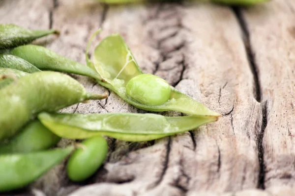 Groene erwten — Stockfoto