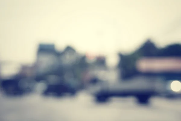 道路上の車のせいで — ストック写真