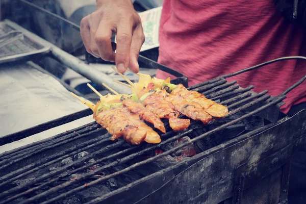 Bar-b-q ή μπάρμπεκιου σχάρα κρεάτων — Φωτογραφία Αρχείου