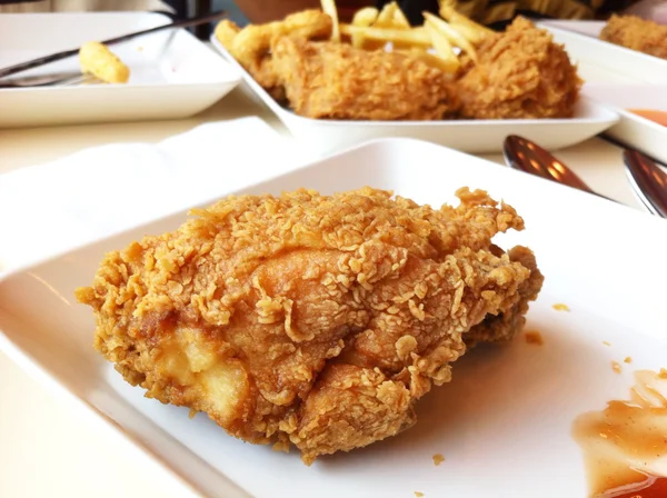 Fried chicken — Stock Photo, Image