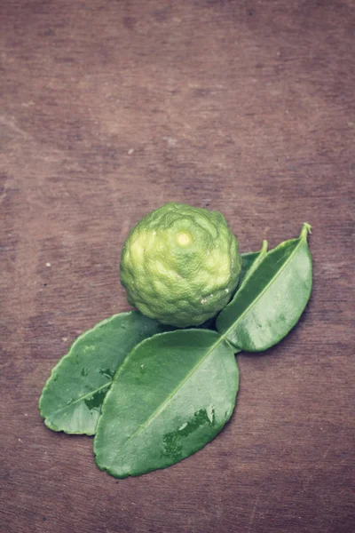 Fresh kaffir and leech lime — Stock Photo, Image