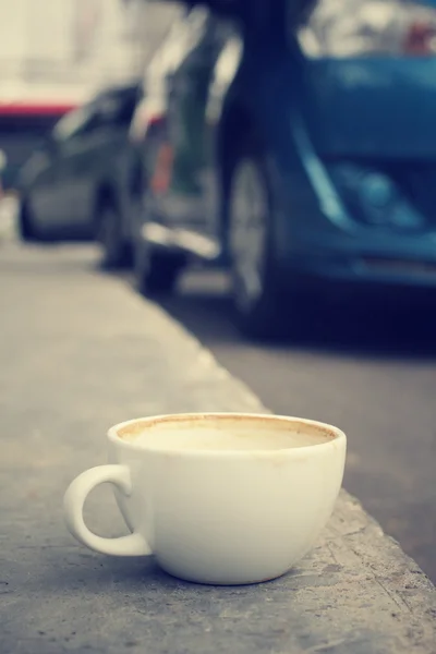 Kaffee auf der Straße — Stockfoto