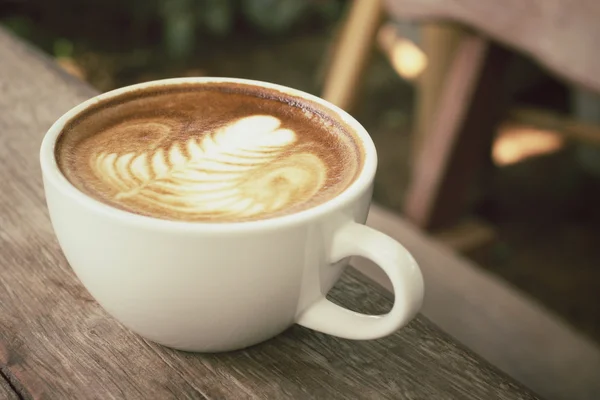 Vintage latte art coffee — Stock Photo, Image