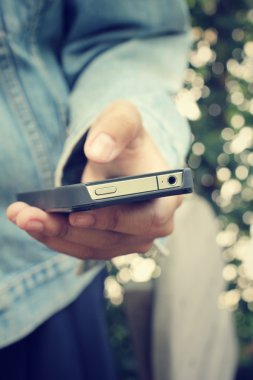 Akıllı Telefon Kullanılıyor