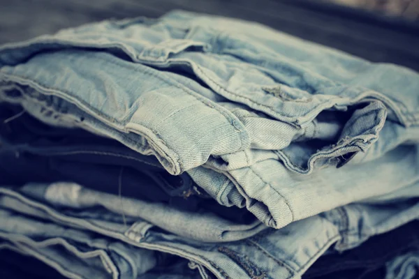 Bunt med jeans — Stockfoto