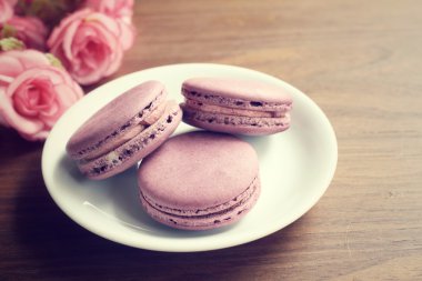 Yaban mersini macaroons Güllü 