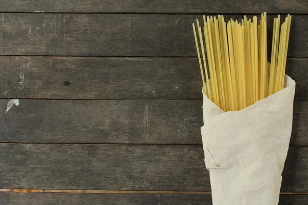 Spaghetti crudi — Foto Stock