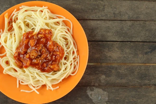 Soslu spagetti — Stok fotoğraf