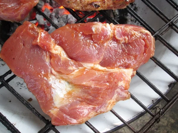 Bife de vaca na grelha — Fotografia de Stock