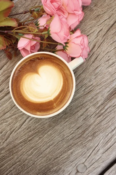 Dos tazas de café de arte latte — Foto de Stock