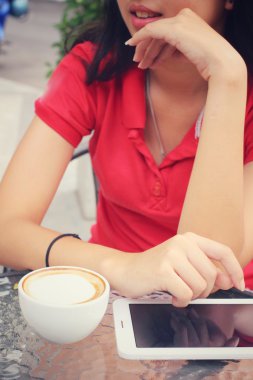 Latte ile tablet kahve