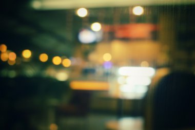 Restoran gece bulanık