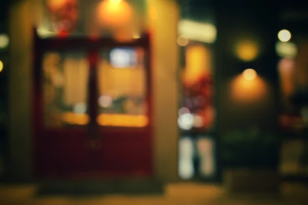 Suddig av restaurang på natten — Stockfoto
