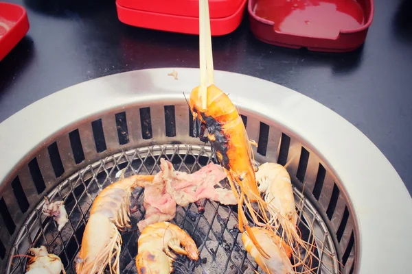 Grilling seafood - japanese style — Stock Photo, Image