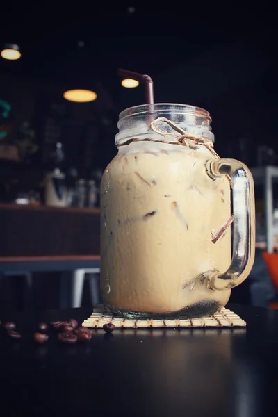 Eiskaffee im Café — Stockfoto