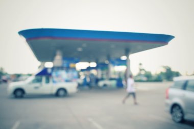 Benzin istasyonu bulanık