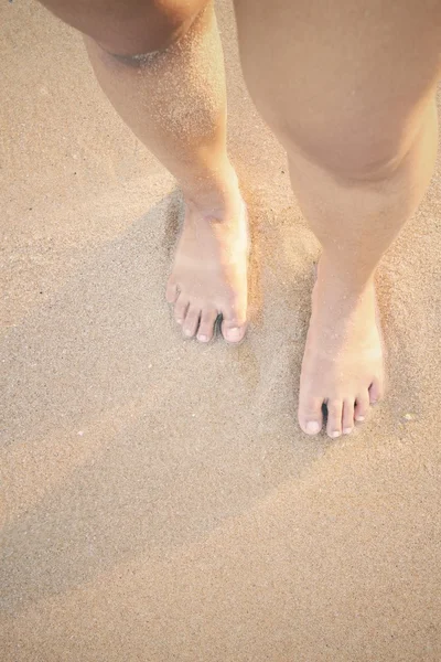 Stopy na plaży — Zdjęcie stockowe