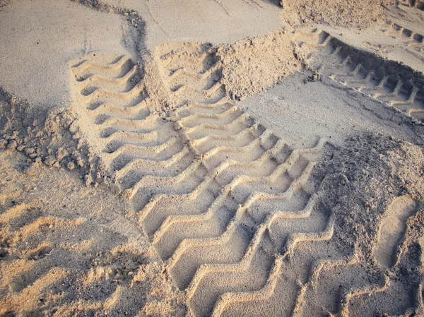 Wielsporen op de grond. — Stockfoto