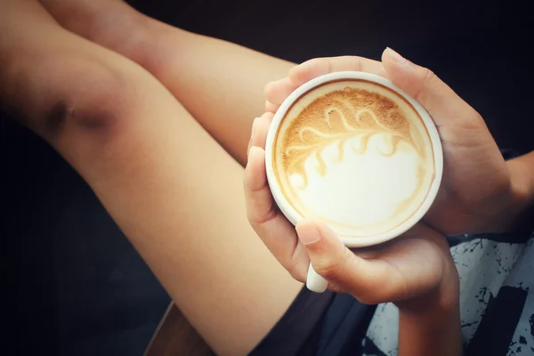 Drinking coffee — Stock Photo, Image