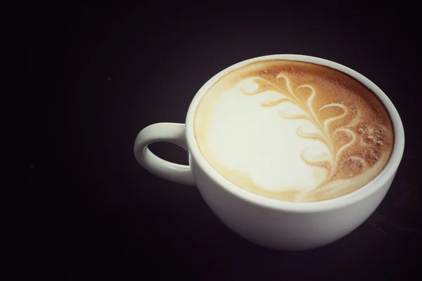 Vintage latte art koffie — Stockfoto