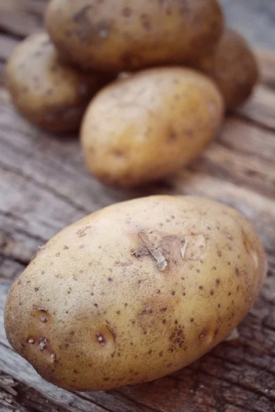 Fresh potatoes — Stock Photo, Image