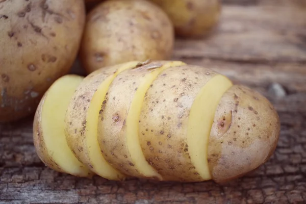 Fresh potatoes — Stock Photo, Image