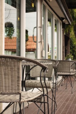 Restoranda sandalyeler