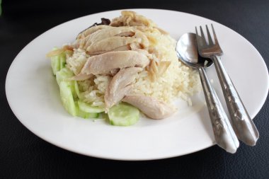 tavuk haşlanmış pirinç 