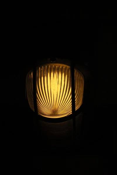 Asılı lamba — Stok fotoğraf
